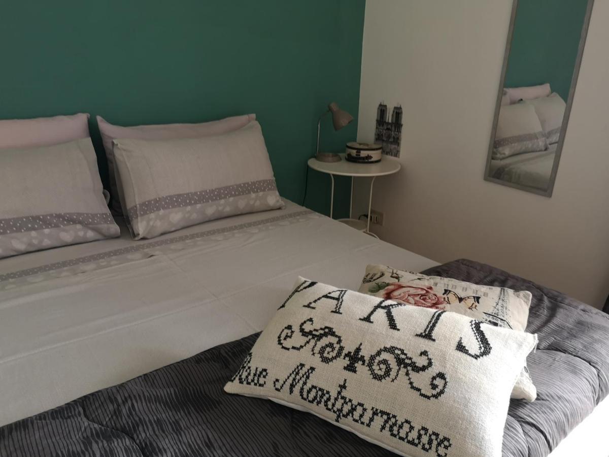 Ferienwohnung Casadei24 Guidonia Exterior foto