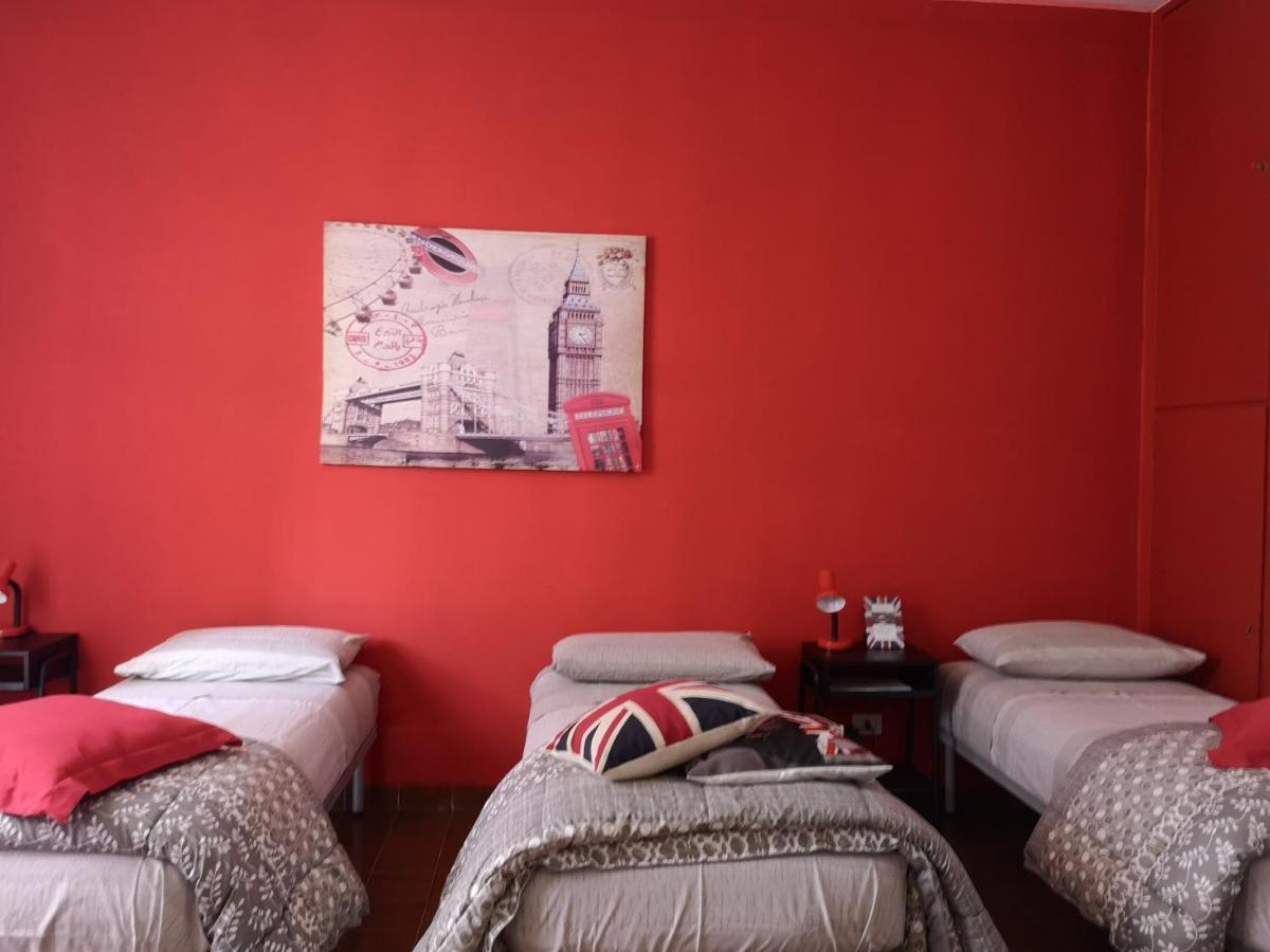 Ferienwohnung Casadei24 Guidonia Exterior foto