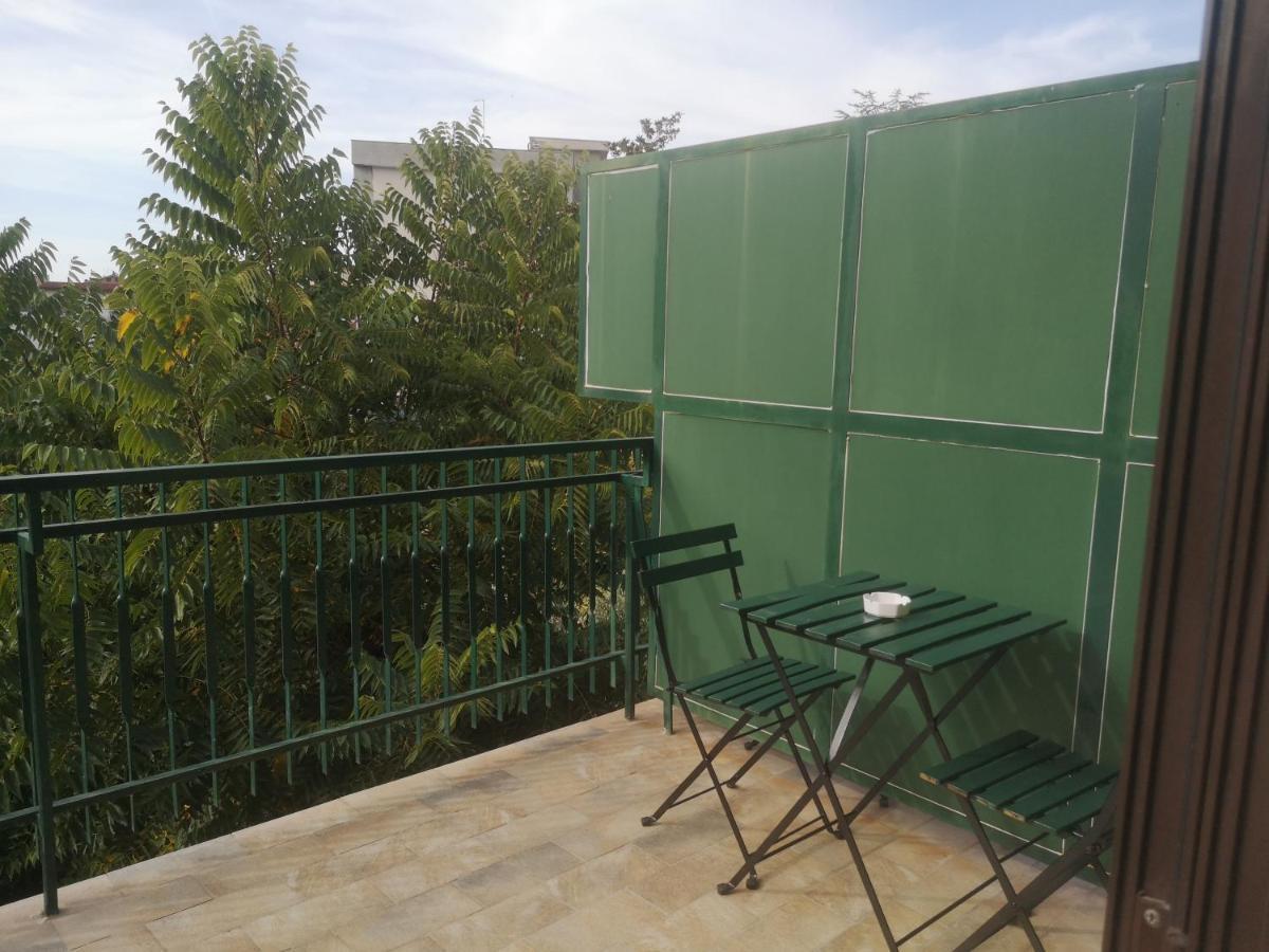 Ferienwohnung Casadei24 Guidonia Exterior foto