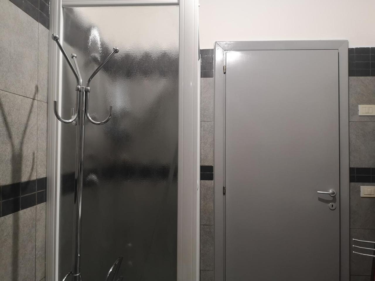Ferienwohnung Casadei24 Guidonia Exterior foto